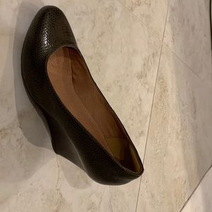 Brand new Clarks Pumps size 9